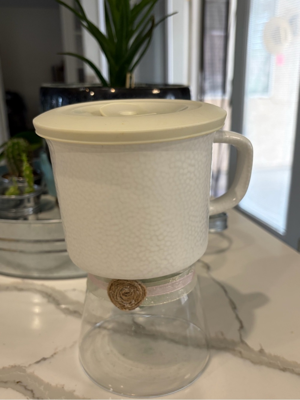 Corningware White Ceramic Coffee Dripper with Cream Lid
